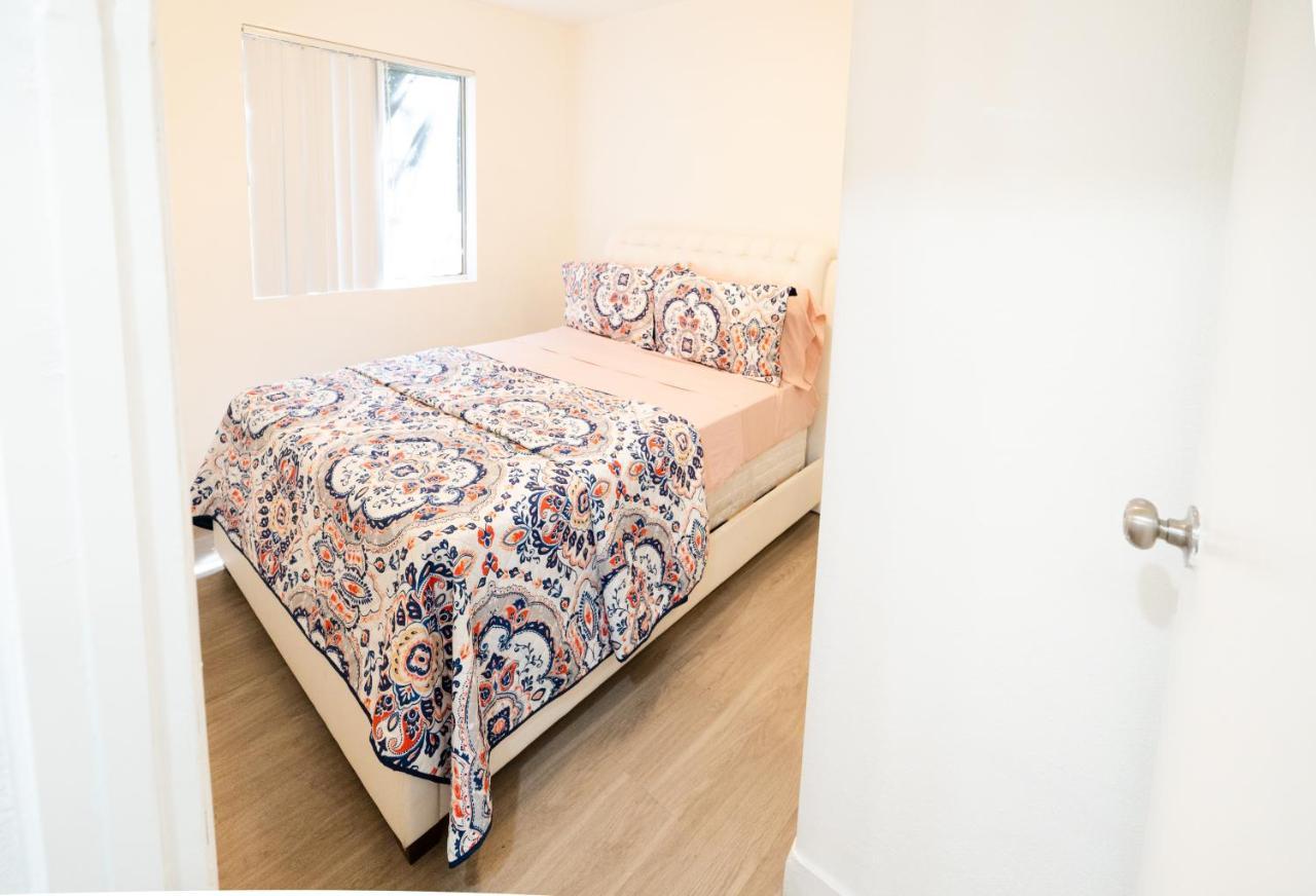 Cozy Small 2 Bedroom In Koreatown/Hollywood ลอสแอนเจลิส ภายนอก รูปภาพ