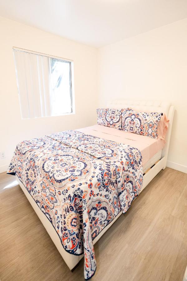 Cozy Small 2 Bedroom In Koreatown/Hollywood ลอสแอนเจลิส ภายนอก รูปภาพ